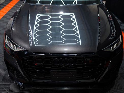 Used 2021 Audi RS Q8 image 11