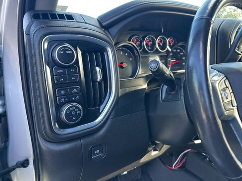 Used 2022 Chevrolet Silverado 3500 LTZ image 75