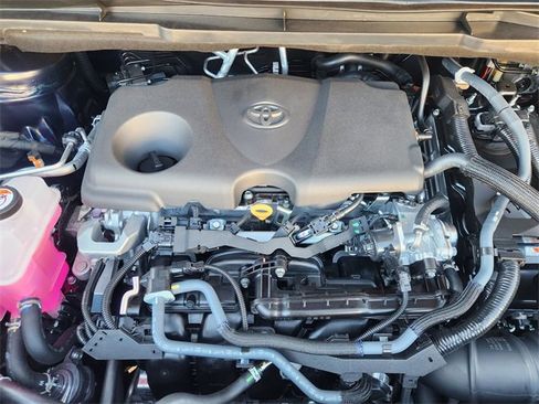 New 2026 Toyota Sienna LE image 21