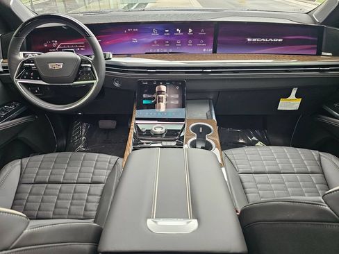 New 2026 Cadillac Escalade Platinum Sport AWD/4WD image 20