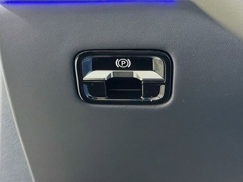 New 2026 Mercedes-Benz S 580 4MATIC Sedan image 11