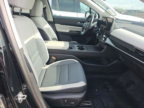 Used 2024 Honda Prologue Touring image 11