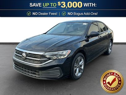 Used 2024 Volkswagen Jetta SE w/ Panoramic Sunroof Package