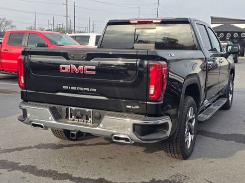 New 2026 GMC Sierra 1500 SLT image 5
