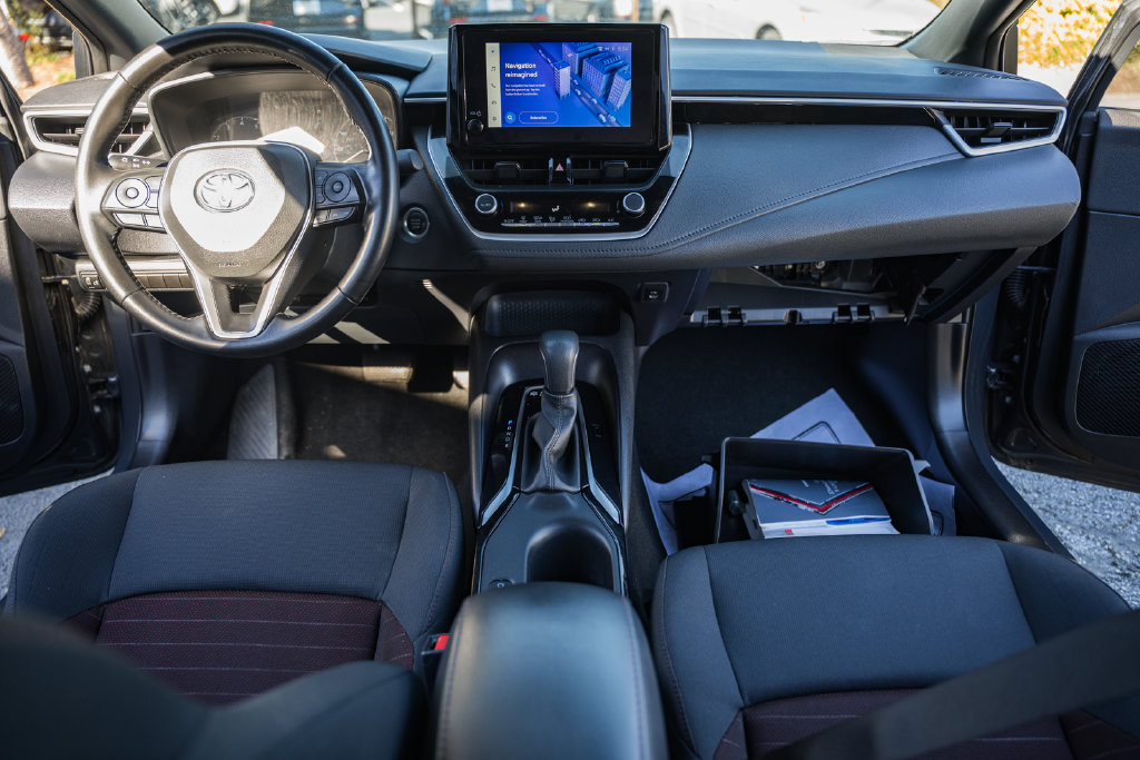 Used 2023 Toyota Corolla SE FWD image 15