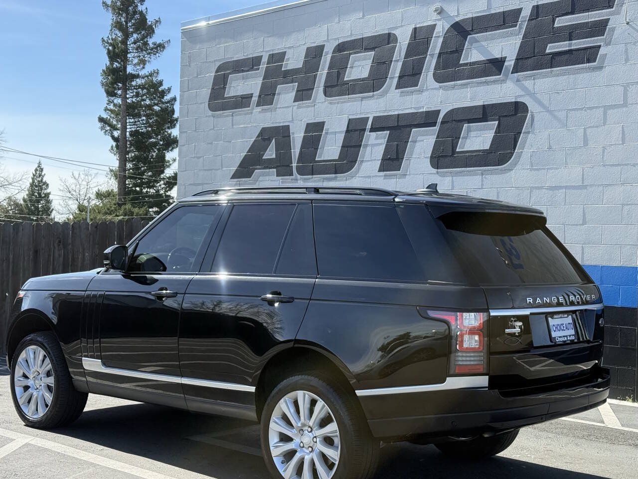 Used 2016 Land Rover Range Rover Supercharged AWD/4WD image 26