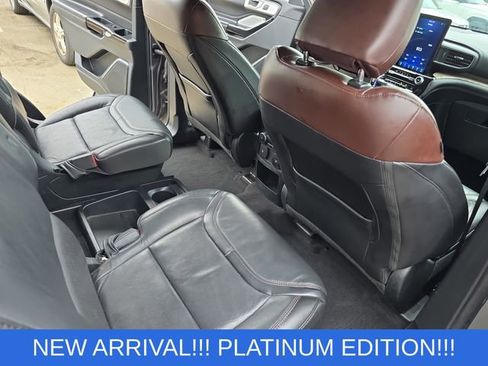 Used 2021 Ford Explorer Platinum w/ Equipment Group 601A image 11