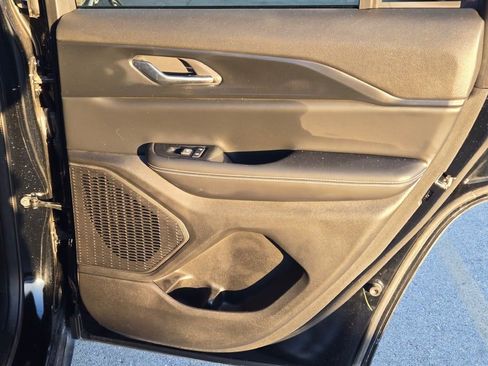 Certified 2024 Jeep Grand Cherokee Laredo X w/ Luxury Tech Group I image 8