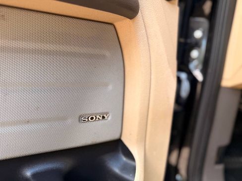 Used 2011 Ford F150 Lariat w/ Lariat Plus Pkg RWD image 30