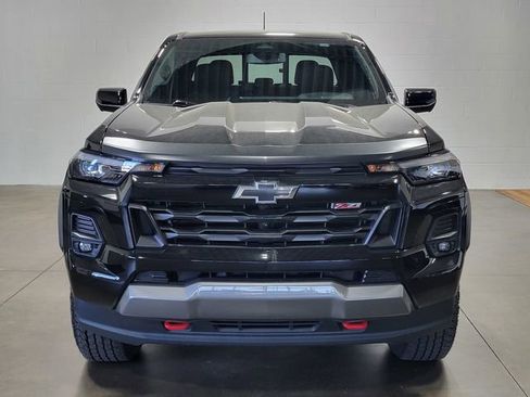 Certified 2024 Chevrolet Colorado Z71 w/ Z71 Convenience Package 2 AWD/4WD image 3