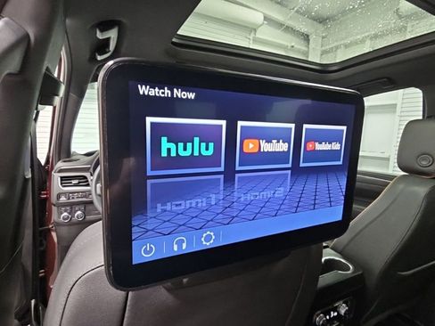 Used 2023 GMC Yukon AT4 w/ LPO, Floor Liner Package AWD/4WD image 33