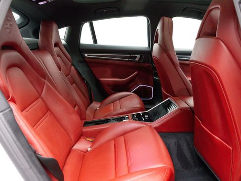 Used 2023 Porsche Panamera 4 Platinum Edition w/ Assistance Package AWD/4WD image 16