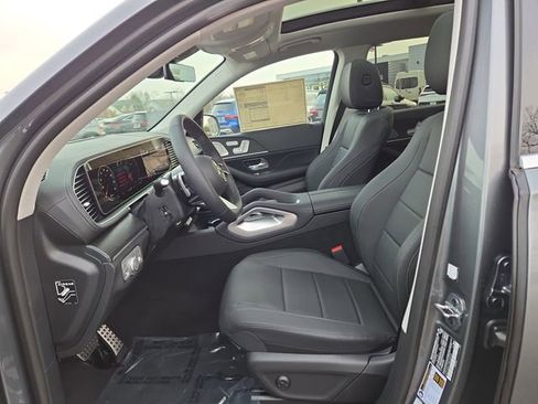 New 2026 Mercedes-Benz GLS 450 4MATIC image 26