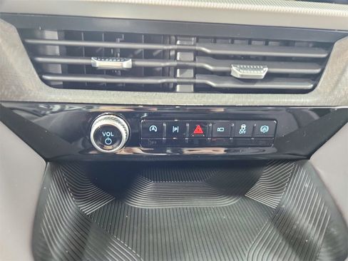 New 2026 Ford Explorer Platinum image 31