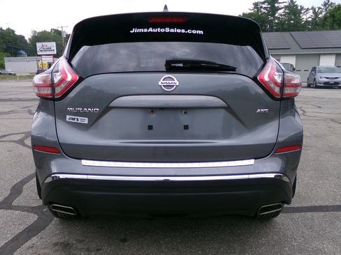 Used 2017 Nissan Murano S image 4