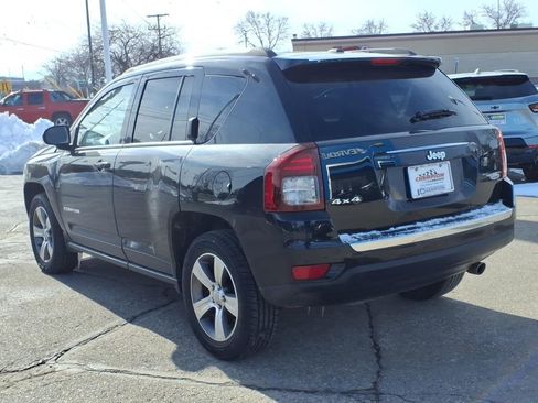 Used 2016 Jeep Compass High Altitude image 4