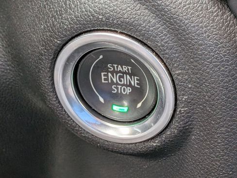 Used 2021 GMC Sierra 2500 Denali w/ Denali Ultimate Package image 33