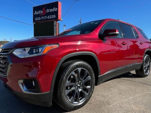 Used 2020 Chevrolet Traverse RS image 4