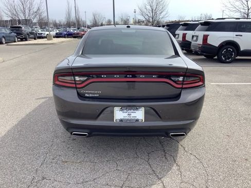 Used 2020 Dodge Charger SXT w/ Leather Interior Group image 6