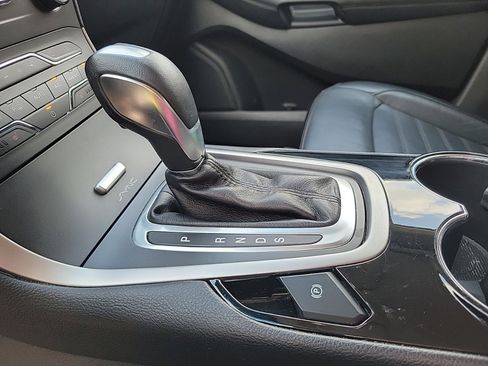 Used 2016 Ford Edge SEL w/ Equipment Group 201A image 11