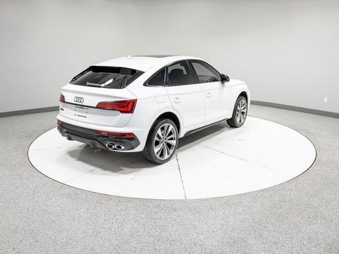 Used 2024 Audi SQ5 Premium Plus w/ Premium Plus Package image 32