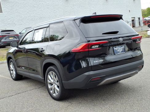 Used 2024 Toyota Grand Highlander AWD Hybrid image 5