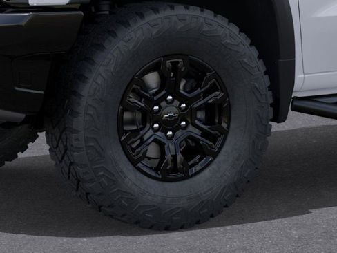 New 2026 Chevrolet Silverado 1500 ZR2 w/ Dark Appearance Package image 9