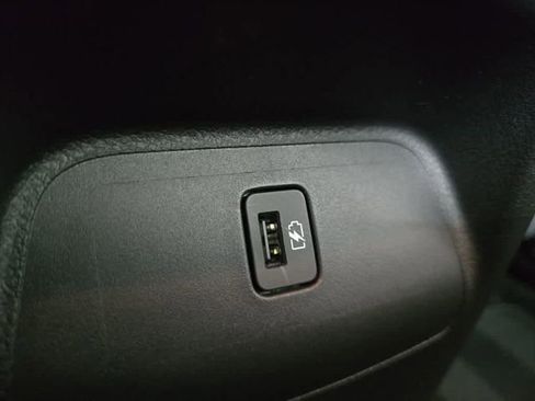 Used 2023 Nissan Sentra SR w/ Trunk Package image 22