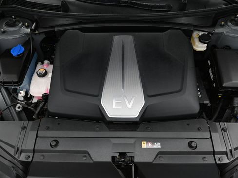 Used 2024 Kia EV6 Wind w/ Wind Technology Package image 30