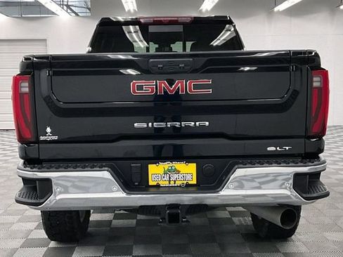 Used 2024 GMC Sierra 2500 SLT w/ SLT Premium Package image 5