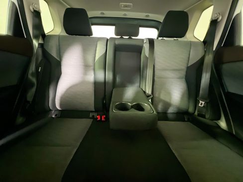 Used 2023 Nissan Rogue SV image 33