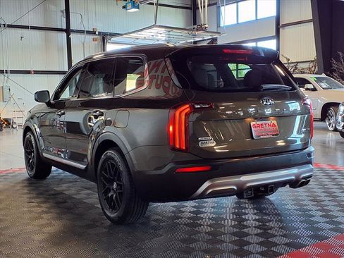 Used 2020 Kia Telluride EX w/ Towing Package image 4