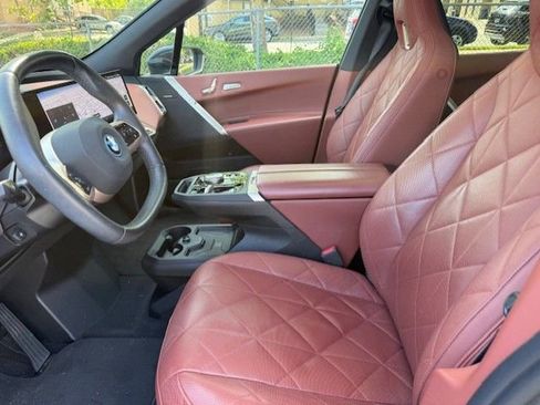 Used 2024 BMW iX xDrive50 w/ Premium Package AWD/4WD image 3
