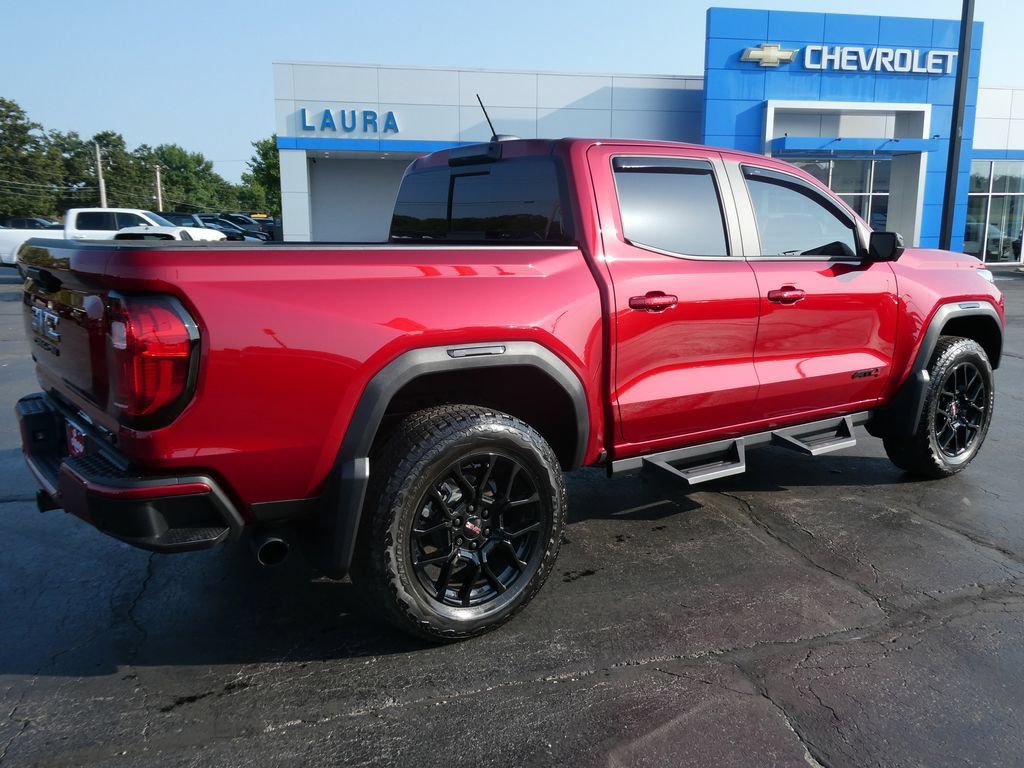 Used 2026 GMC Canyon AT4 w/ Technology Plus Package AWD/4WD image 5