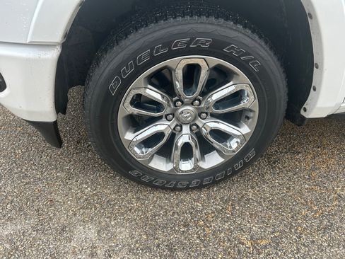 Used 2022 RAM 1500 Laramie w/ Laramie Southwest Edition image 3