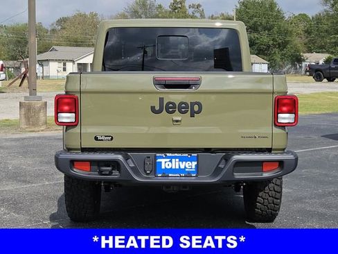 New 2025 Jeep Gladiator Sport image 8