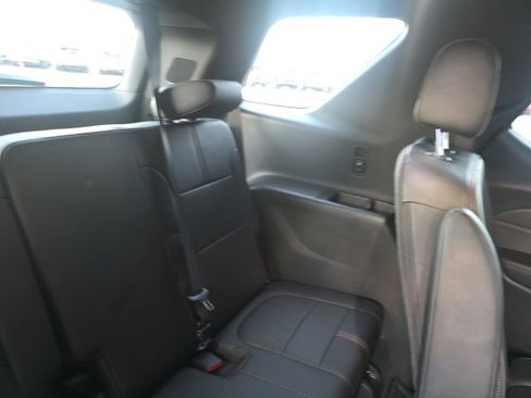 Used 2023 Chevrolet Traverse RS w/ LPO, Floor Liner Package image 17