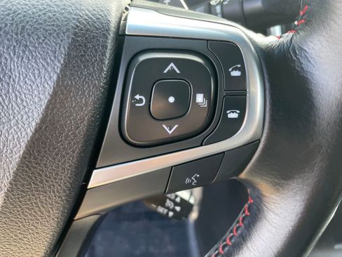 Used 2015 Toyota Camry SE image 15