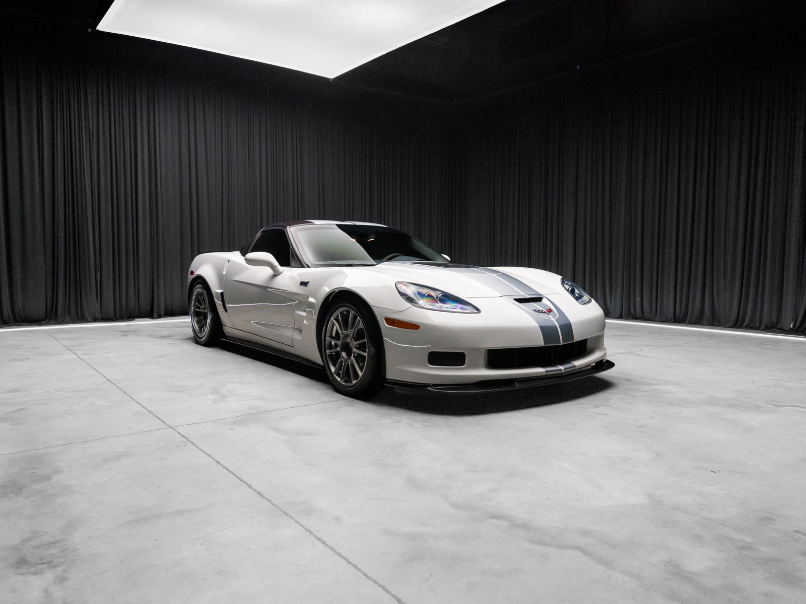 Used 2013 Chevrolet Corvette ZR1 w/ 3ZR Preferred Equipment Group RWD image 13