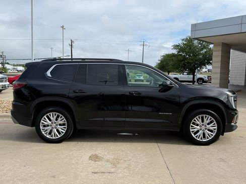 Used 2024 GMC Acadia Elevation image 7