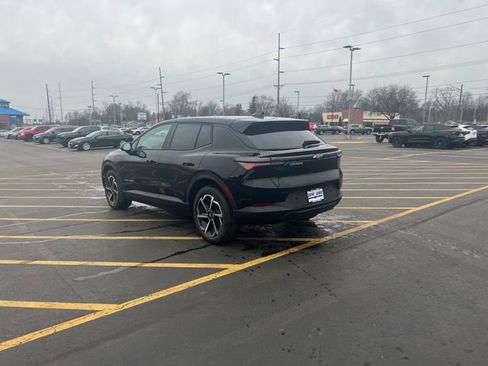 New 2026 Chevrolet Equinox EV LT image 3
