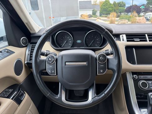 Used 2016 Land Rover Range Rover Sport HSE AWD/4WD image 9