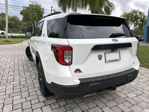 Used 2023 Ford Explorer Timberline AWD/4WD image 12