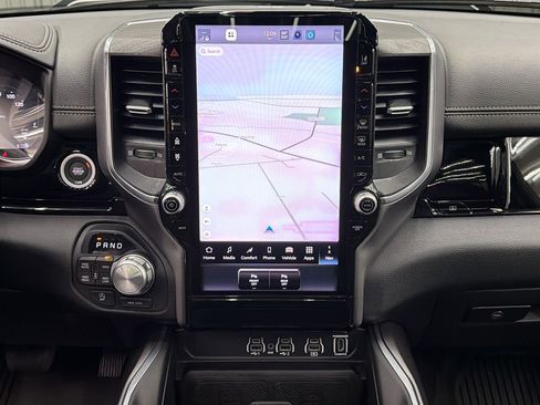 Used 2025 RAM 1500 Laramie w/ Night Edition image 20