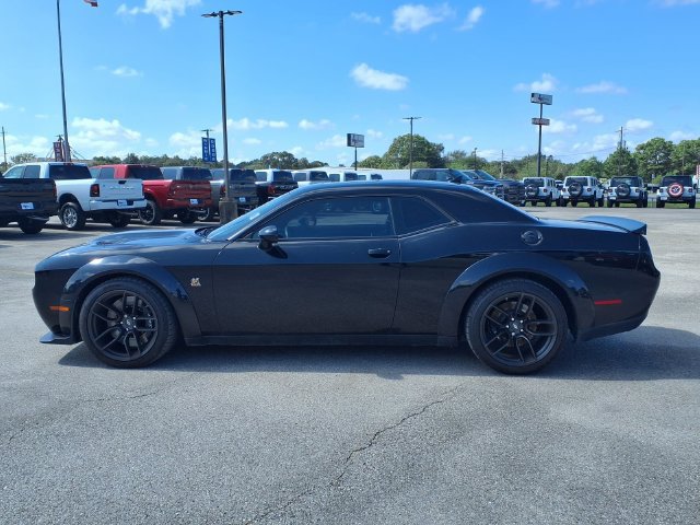 Used 2022 Dodge Challenger R/T Scat Pack RWD image 4