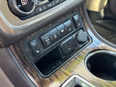 Used 2015 GMC Acadia Denali AWD/4WD image 16
