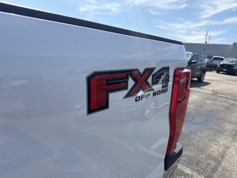 Used 2022 Ford F250 XL w/ STX Appearance Package AWD/4WD image 8
