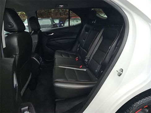 Used 2020 Chevrolet Equinox Premier w/ Premier Redline Edition image 10