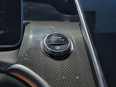 Certified 2026 Mercedes-Benz GLC 300 4MATIC image 26
