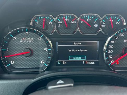 Used 2018 Chevrolet Silverado 1500 LT w/ All Star Edition AWD/4WD image 11